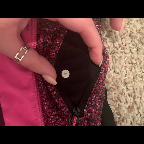 Lululemon Speed short - Picture 3 of 3